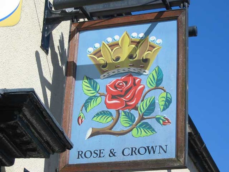 Rose and Crown - Somersham. (Pub). Published on 06-11-2011