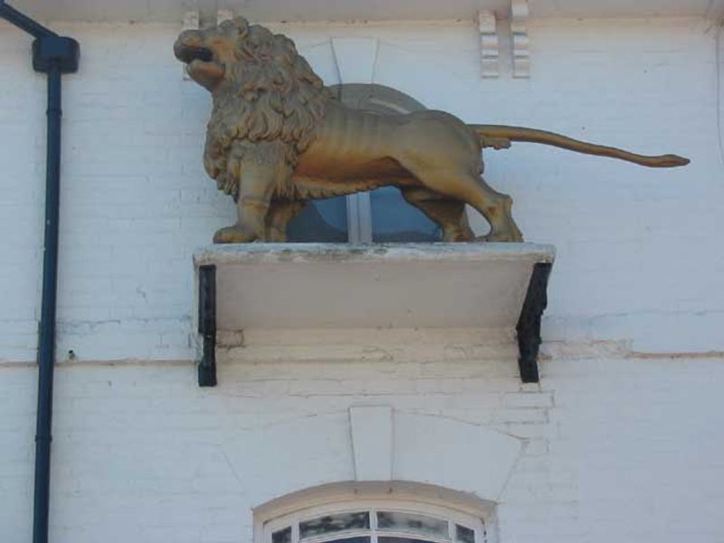 Golden Lion Hotel - St. Ives. (Pub). Published on 06-11-2011 