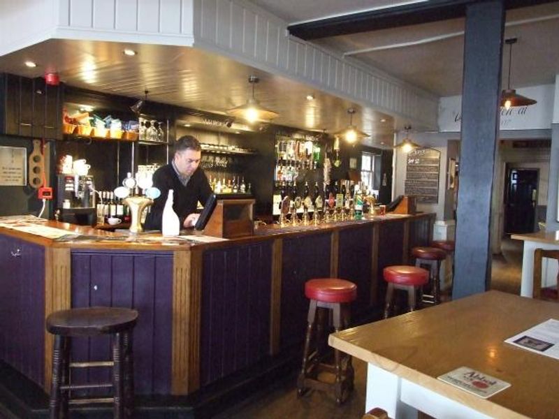 St Ives Nelsons Head - bar April 2016. (Pub, Bar, Publican). Published on 06-04-2016 