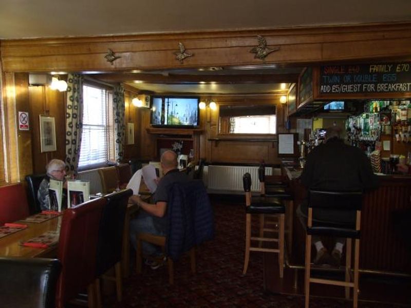 (Pub, Bar). Published on 29-03-2016 