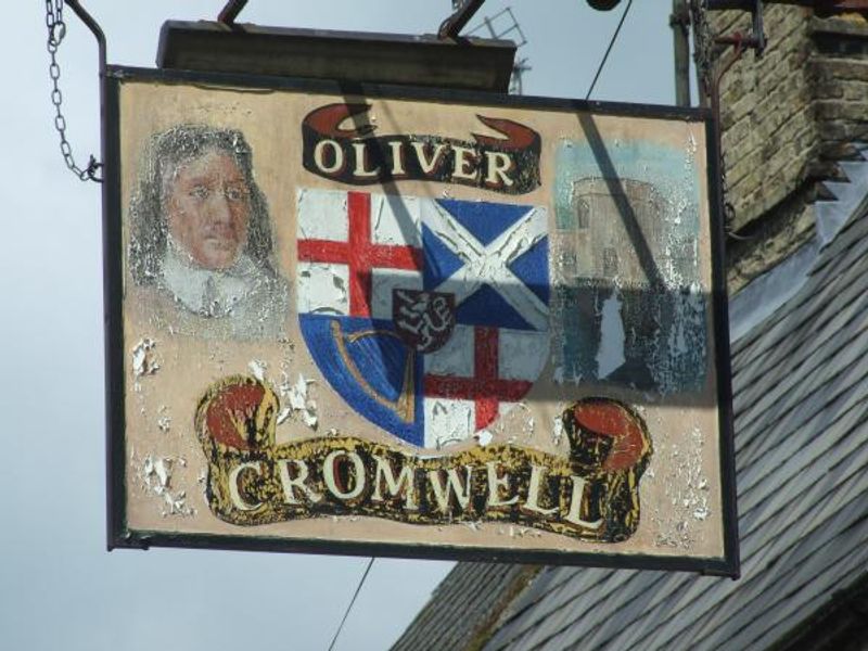 Oliver Cromwell - April 2016. (Pub, Sign). Published on 29-03-2016