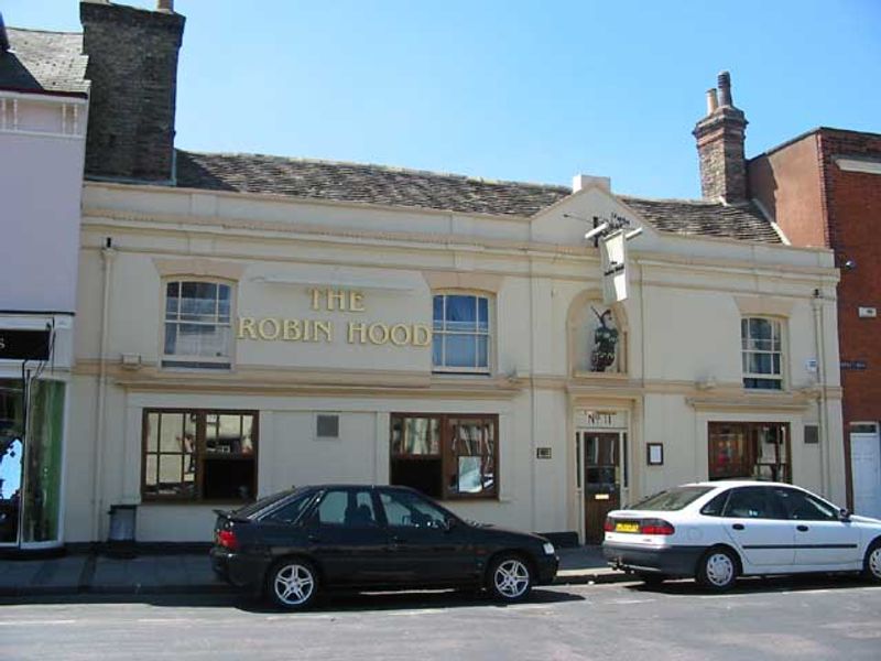 Robin Hood - St. Ives. (Pub). Published on 06-11-2011