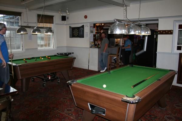 (Pub, Bar). Published on 13-06-2015