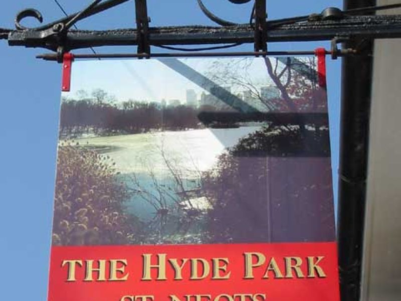 Hyde Park - St. Neots. (Pub). Published on 06-11-2011