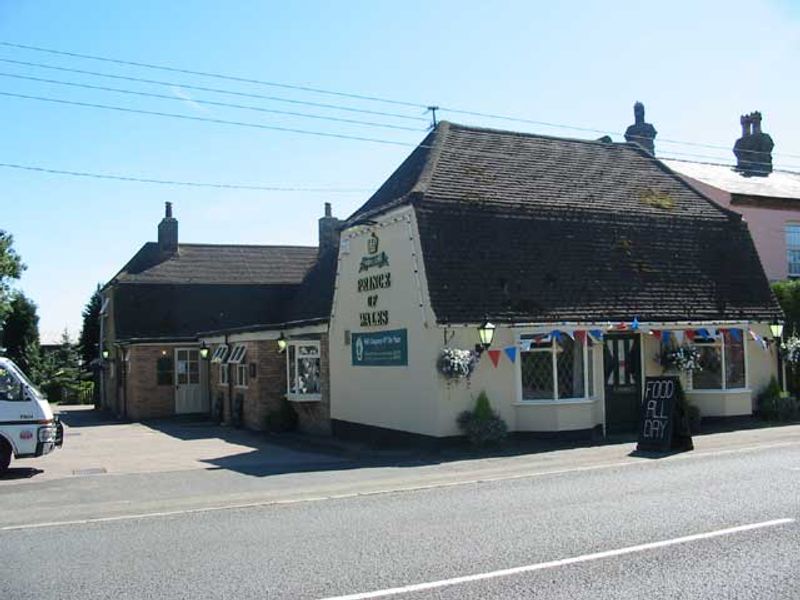 Prince Of Wales - Bluntisham. (Pub). Published on 06-11-2011