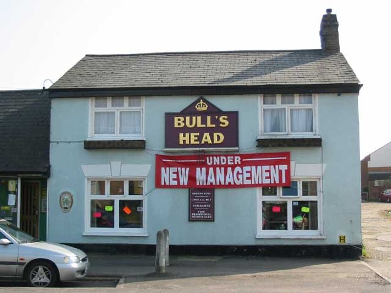 Bulls Head - St. Neots. (Pub). Published on 06-11-2011