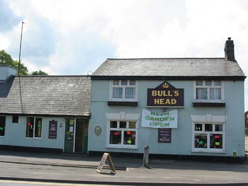 Bulls Head - St. Neots. (Pub). Published on 06-11-2011