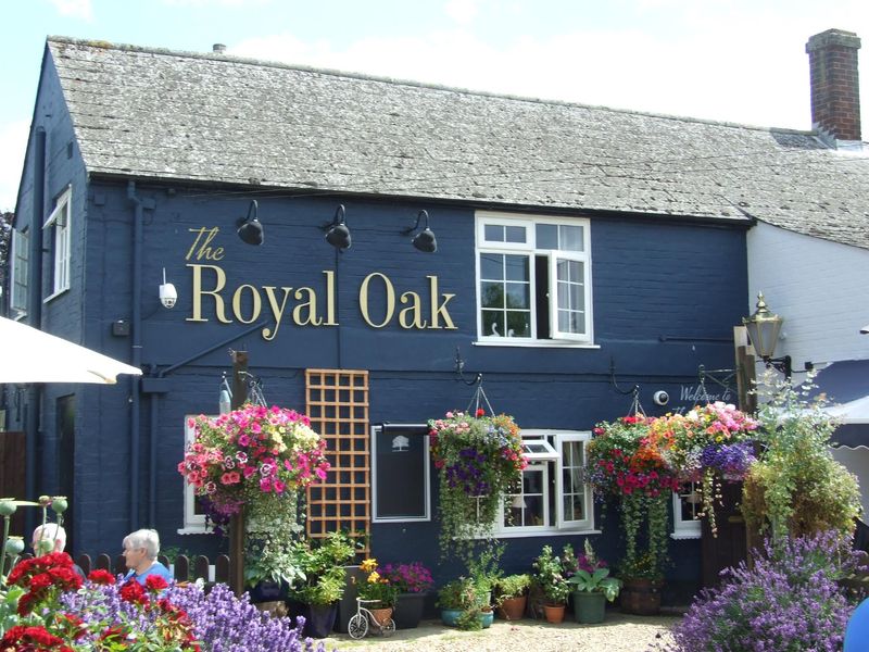 Royal Oak July 2019. (Pub, External). Published on 08-07-2019