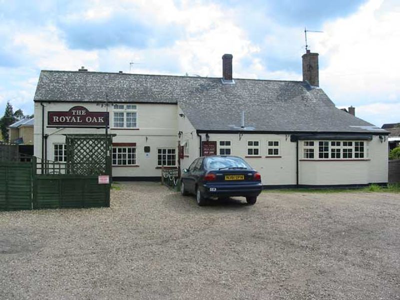 Royal Oak - Warboys. (Pub). Published on 06-11-2011