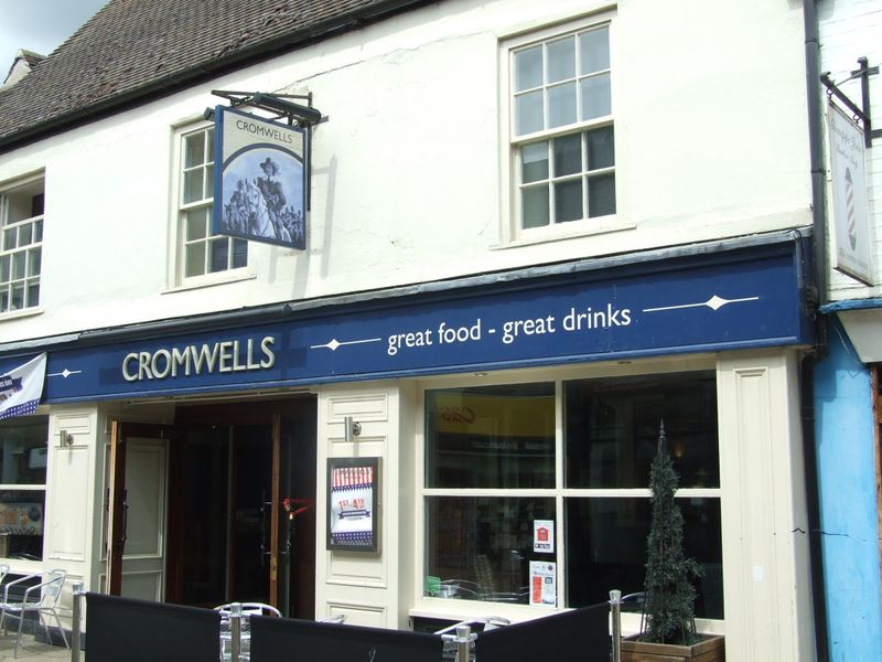Cromwells - Huntingdon - July 2017. (Pub, External). Published on 06-07-2017