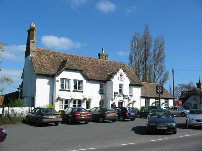Duncombe Arms - Waresley. (Pub). Published on 06-11-2011 