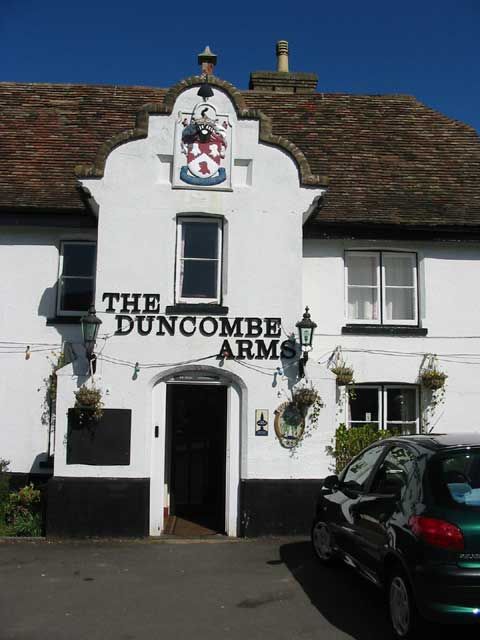 Duncombe Arms - Waresley. (Pub). Published on 06-11-2011