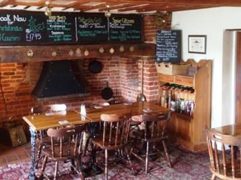 (Restaurant). Published on 06-06-2016 