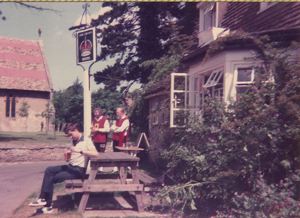 Broughton Crown. (Pub, External). Published on 29-09-2012