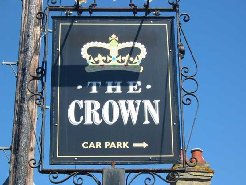 Crown - Earith. (Pub, Sign). Published on 06-11-2011