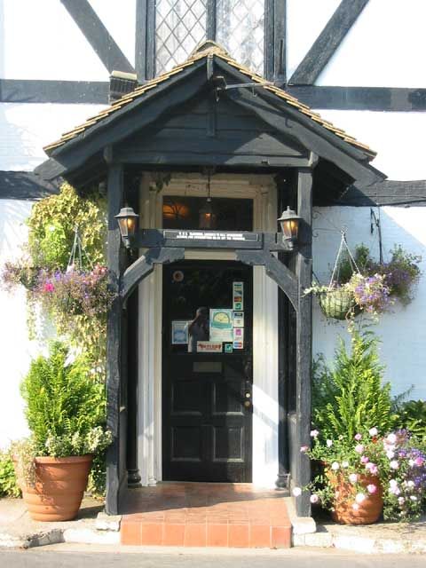 Riverview Hotel - Earith. (Pub). Published on 06-11-2011