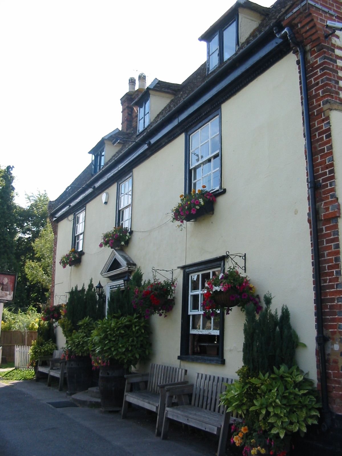 AbingtonPiggots PigAbbot. (Pub, External). Published on 29-09-2012