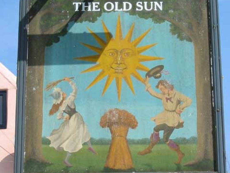 Old Sun - Eaton Socon. (Pub). Published on 06-11-2011