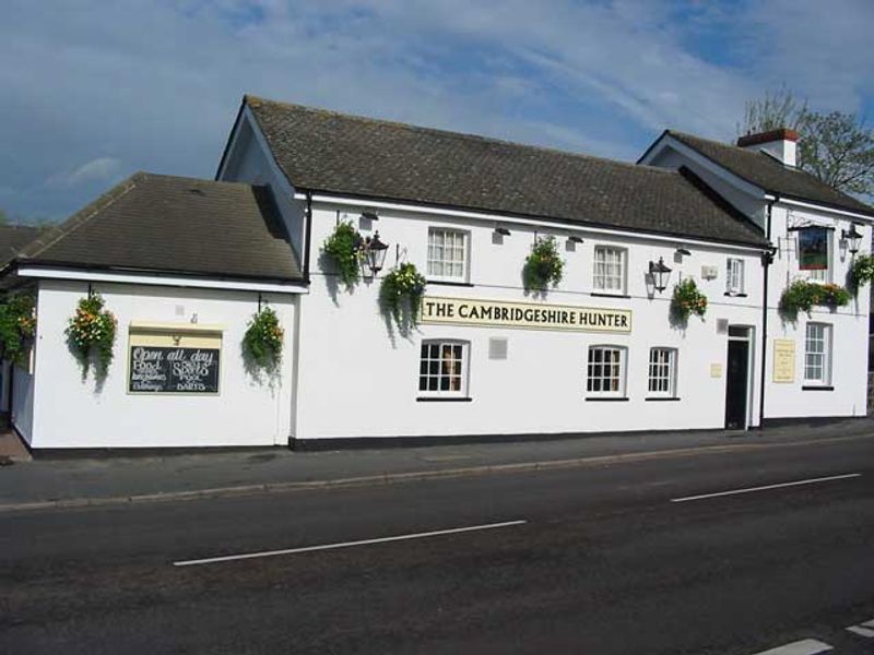 Cambridgeshire Hunter - Eynesbury. (Pub). Published on 06-11-2011 