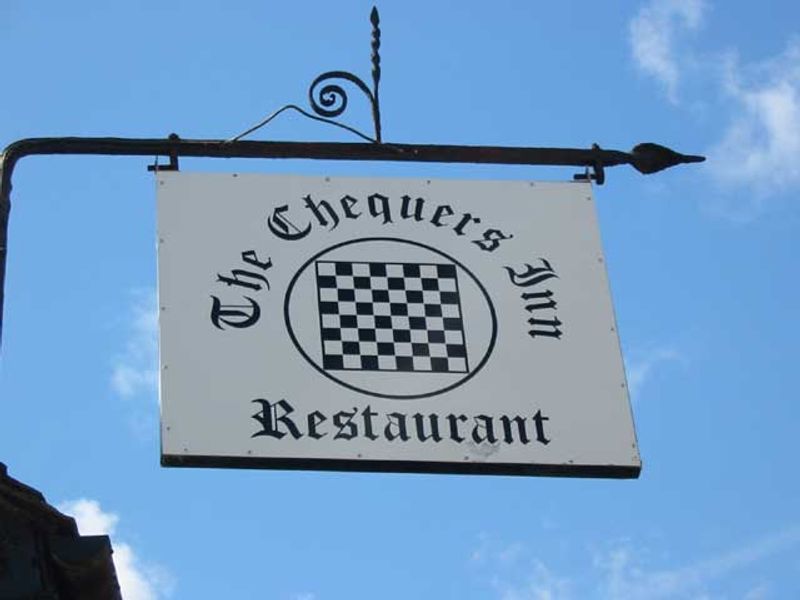 Chequers - Eynesbury. (Pub). Published on 06-11-2011