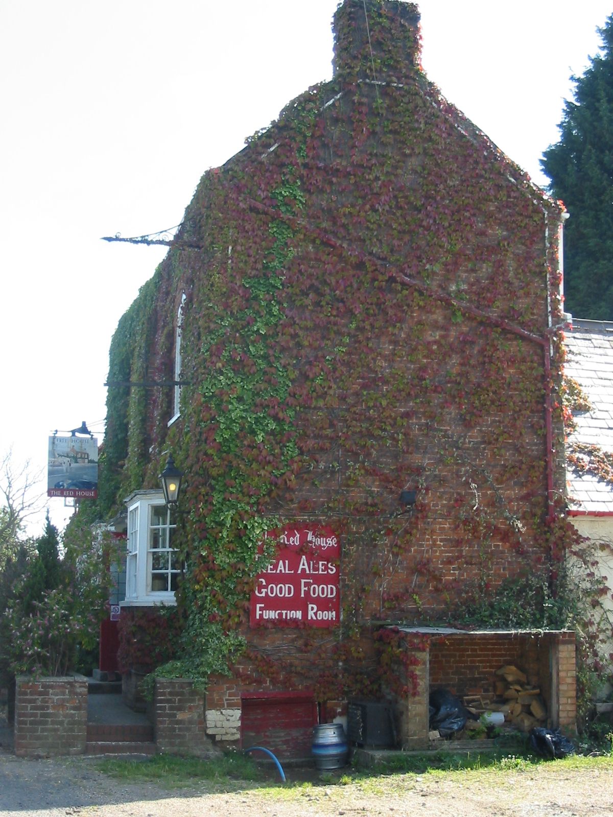 Longstowe RedHouse. (Pub, External, Key). Published on 29-09-2012
