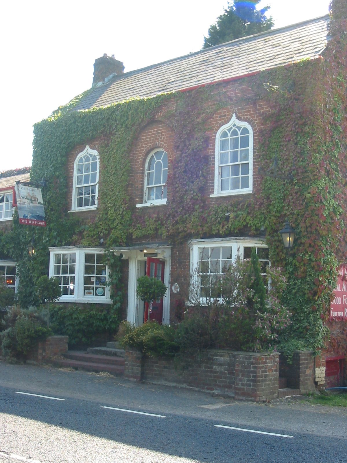 Longstowe RedHouse. (Pub, External). Published on 29-09-2012