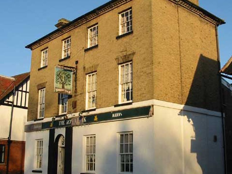 Royal Oak - Godmanchester. (Pub). Published on 06-11-2011