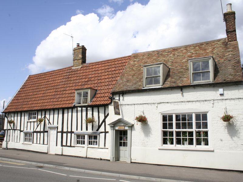 Godmanchester WhiteHart. (Pub, External). Published on 29-09-2012