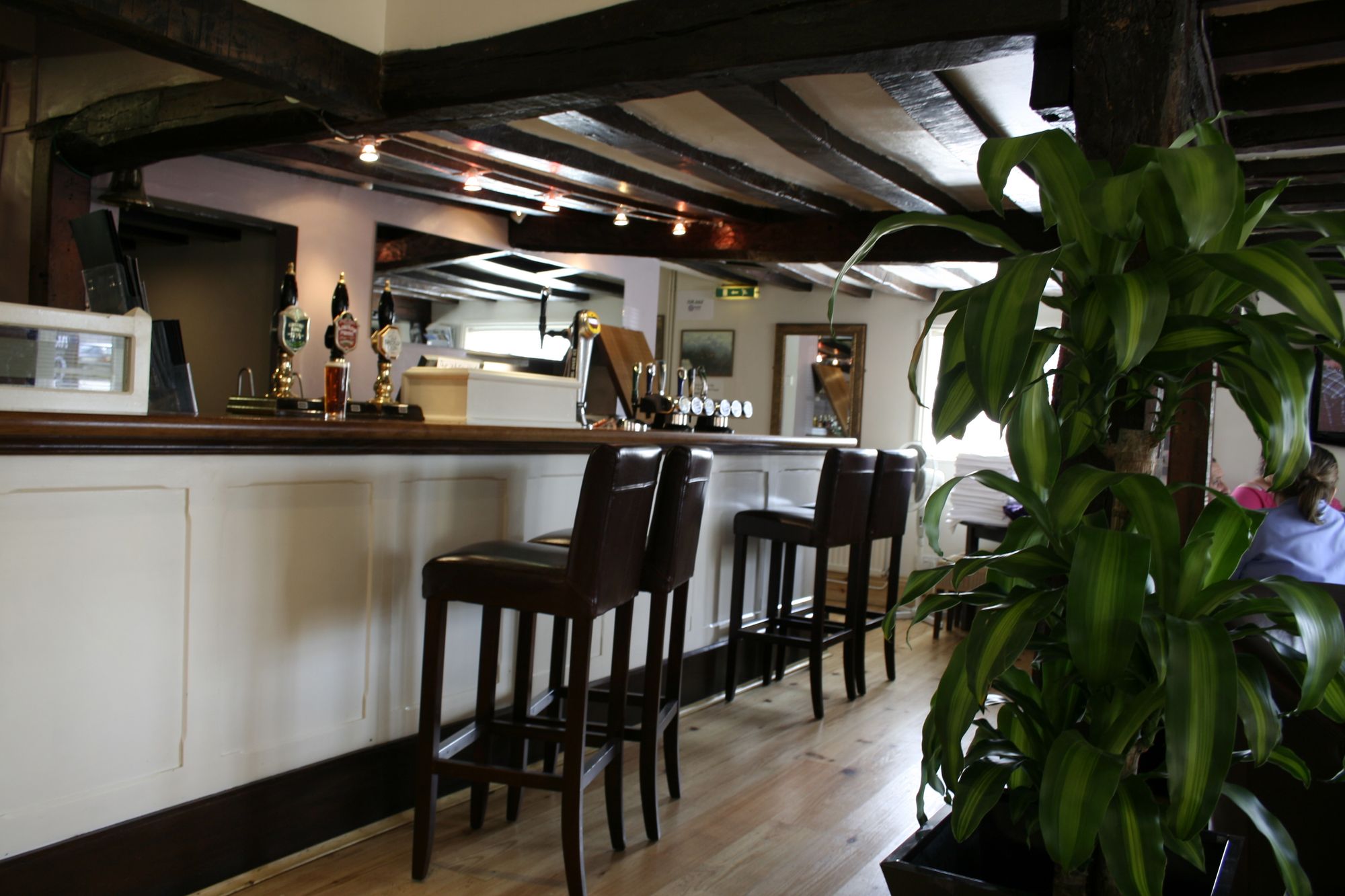 Godmanchester WhiteHart. (Pub, Bar). Published on 29-09-2012