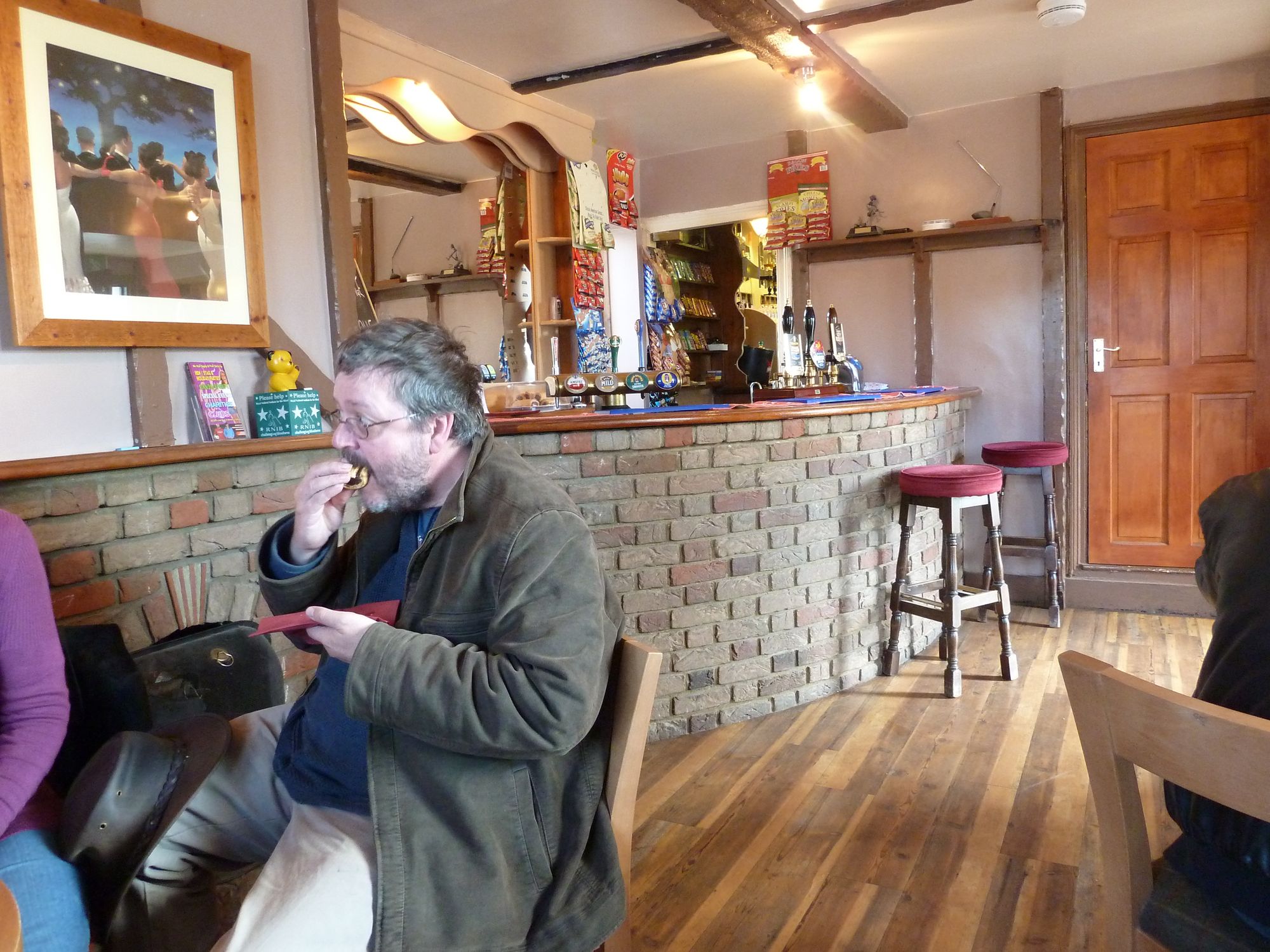 Guilden Morden - Edward VII. (Pub, Bar). Published on 13-10-2013