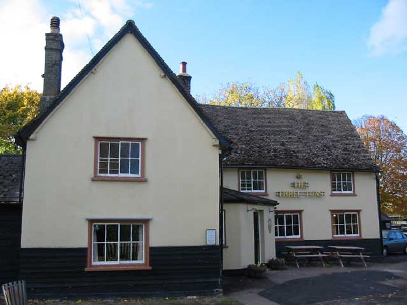 Three Tuns - Guilden Morden. (Pub). Published on 06-11-2011
