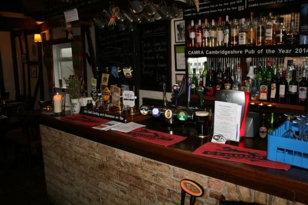 (Pub, Bar). Published on 13-06-2015