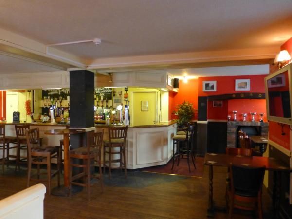Park Lane Tavern Bar. (Bar). Published on 22-03-2013