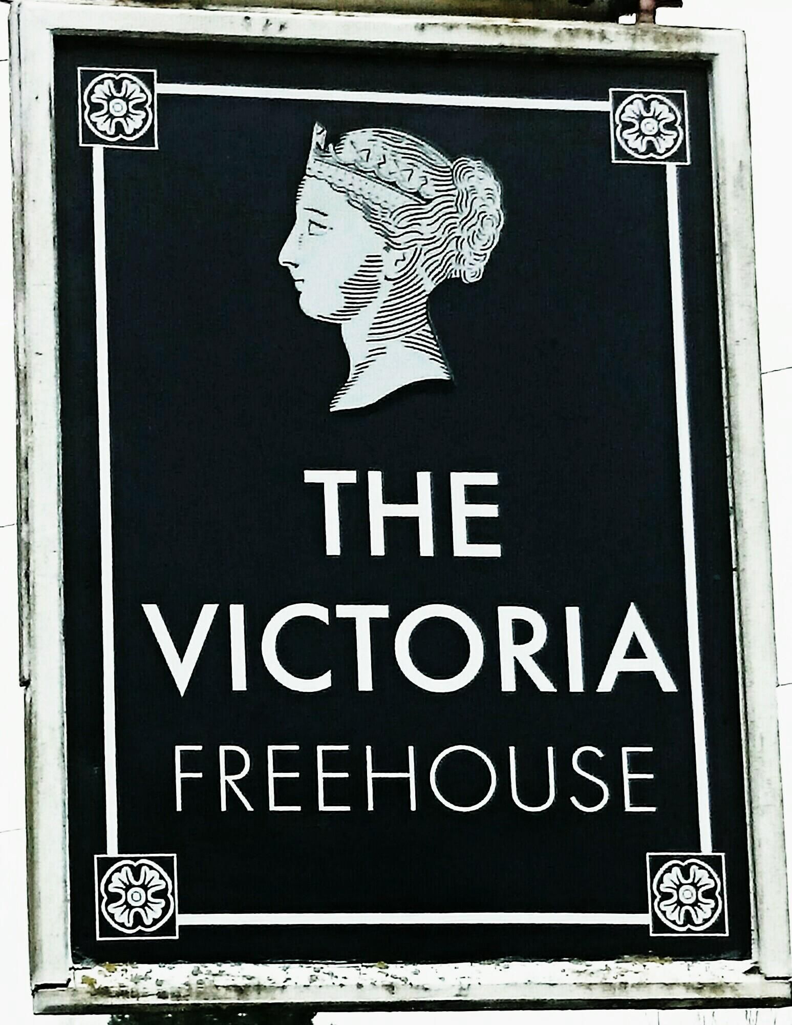 (Pub, Sign). Published on 14-03-2017