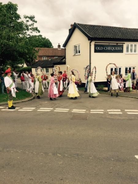 Friston, Old Chequers. (Pub, External). Published on 04-11-2015