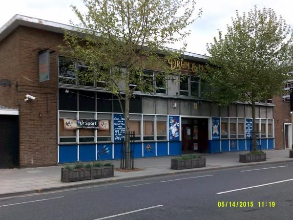Ipswich, Drum & Monkey. (Pub). Published on 22-05-2015