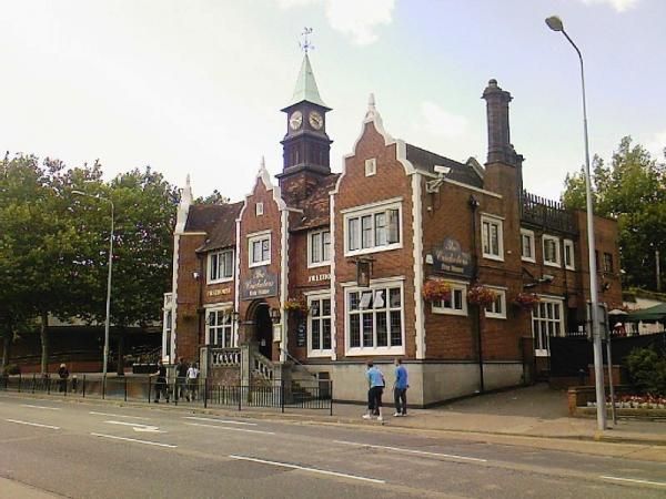 Cricketers, Ipswich. (Pub). Published on 09-06-2014