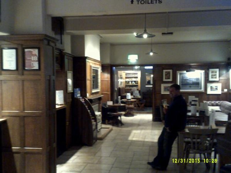 Station Hotel, Ipswich. (Pub, Bar). Published on 18-05-2016