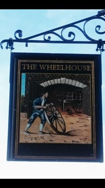 (Pub, Sign). Published on 18-07-2016