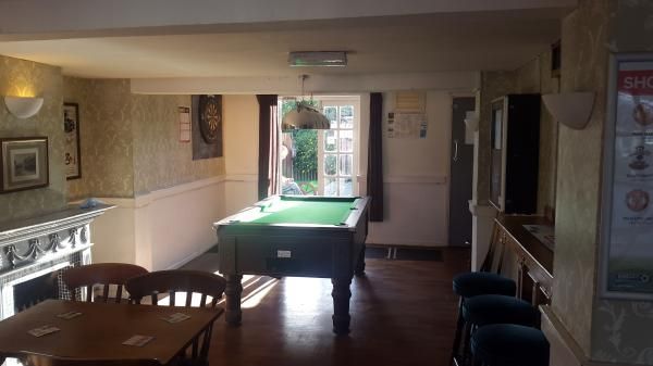 Walnut Tree, Stowmarket. (Pub). Published on 05-10-2015