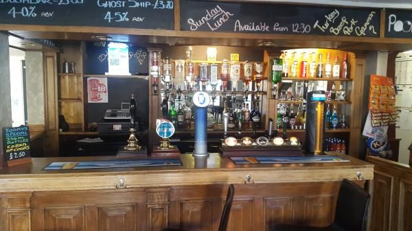 Walnut Tree, Stowmarket. (Pub, Bar). Published on 05-10-2015