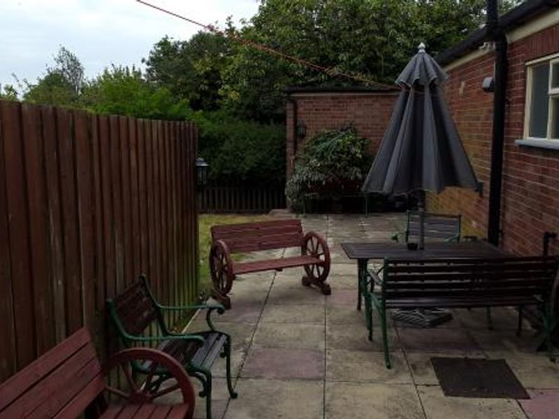 Walnut Tree, Stowmarket. (Pub). Published on 05-10-2015 