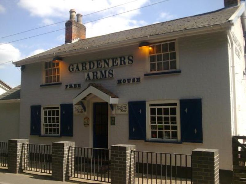 Gardeners Arms, Stutton. (Pub). Published on 24-08-2014