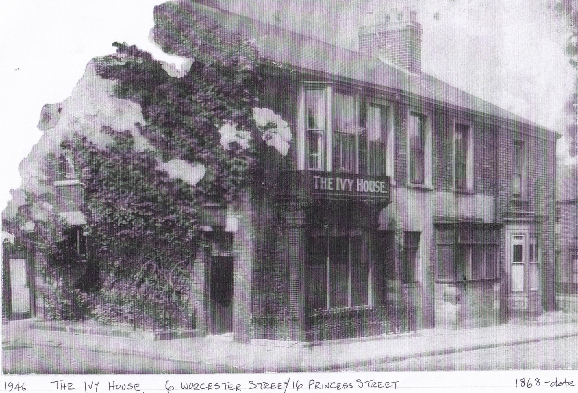 Ivy House - 1946 - Ron Lawson. (Pub, External). Published on 28-03-2024