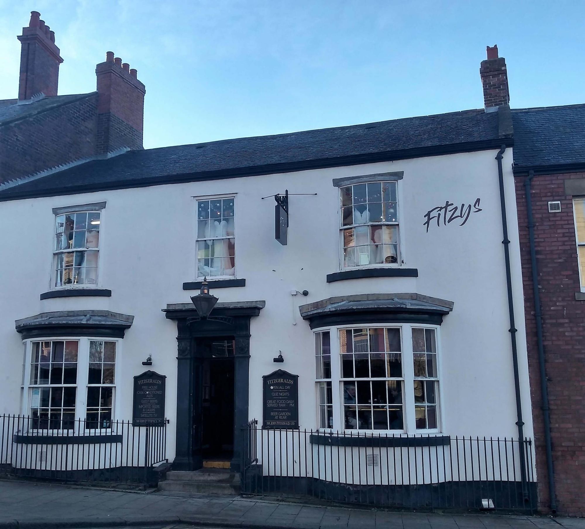 Fitzies. (Pub, External, Key). Published on 01-01-1970