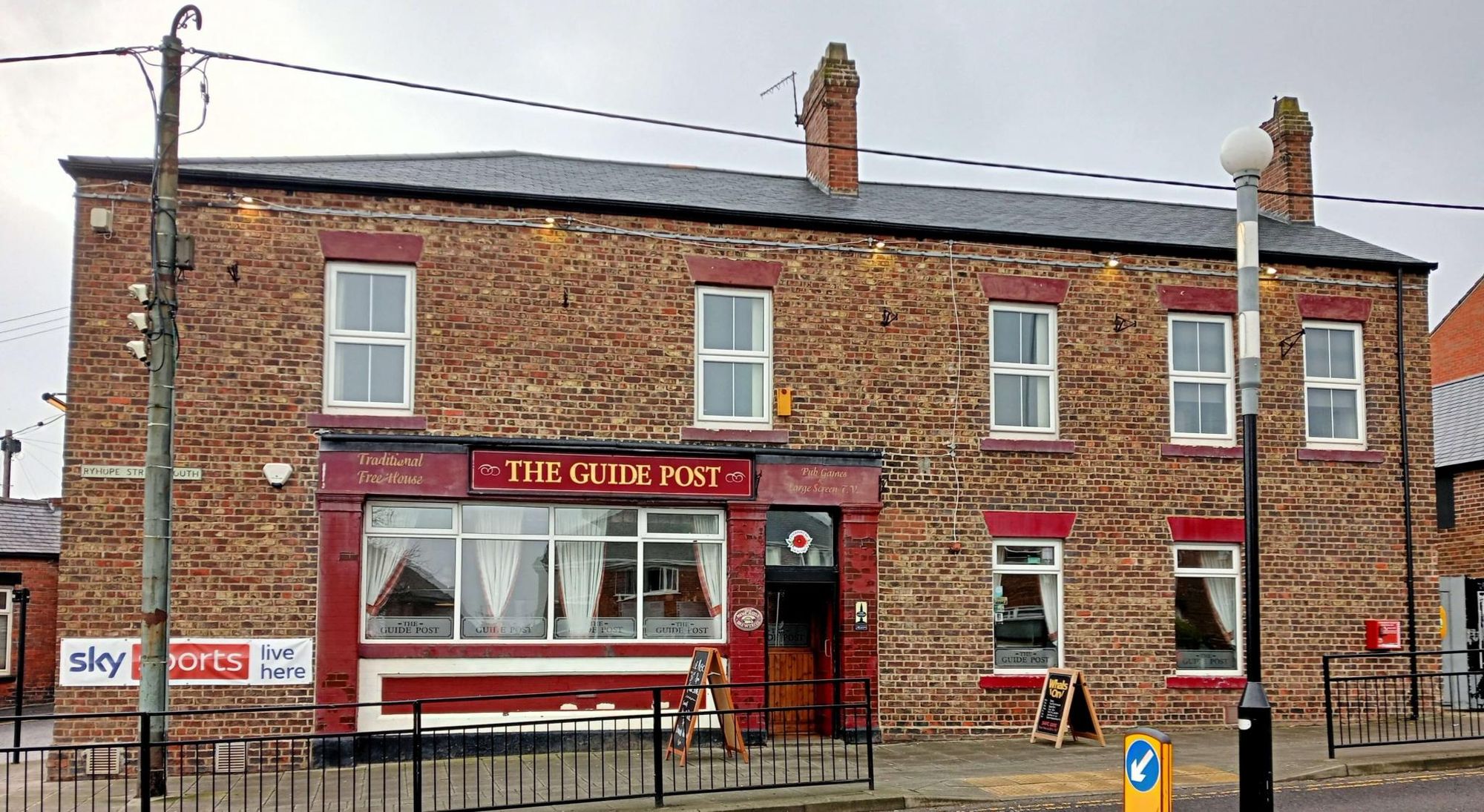 Guide Post . (Pub, Key). Published on 18-09-2026