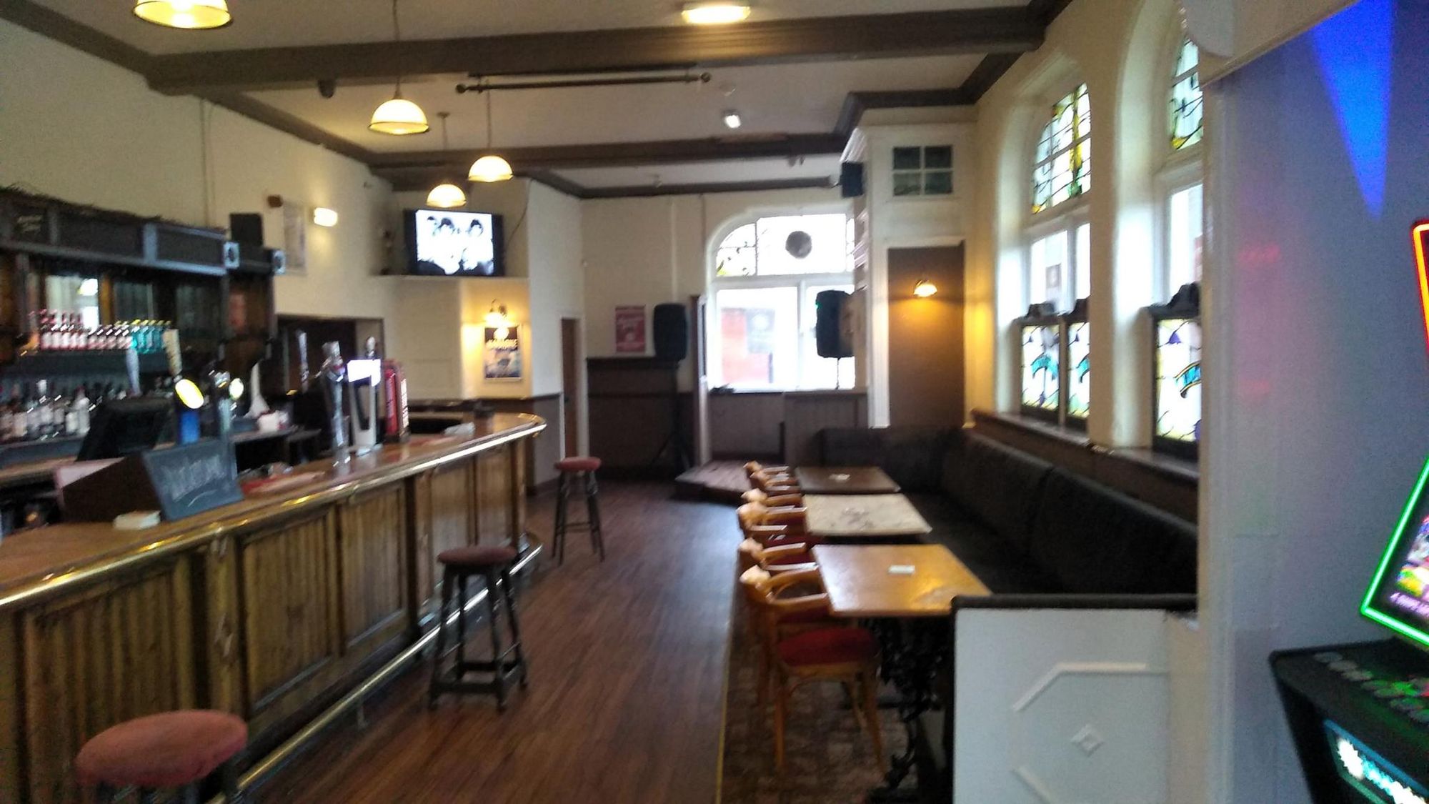Mountain Daisy . (Bar). Published on 11-01-2024