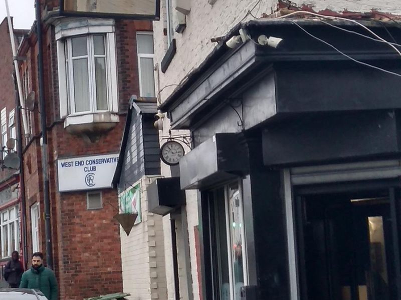 Railway Tavern . (External). Published on 24-01-2011