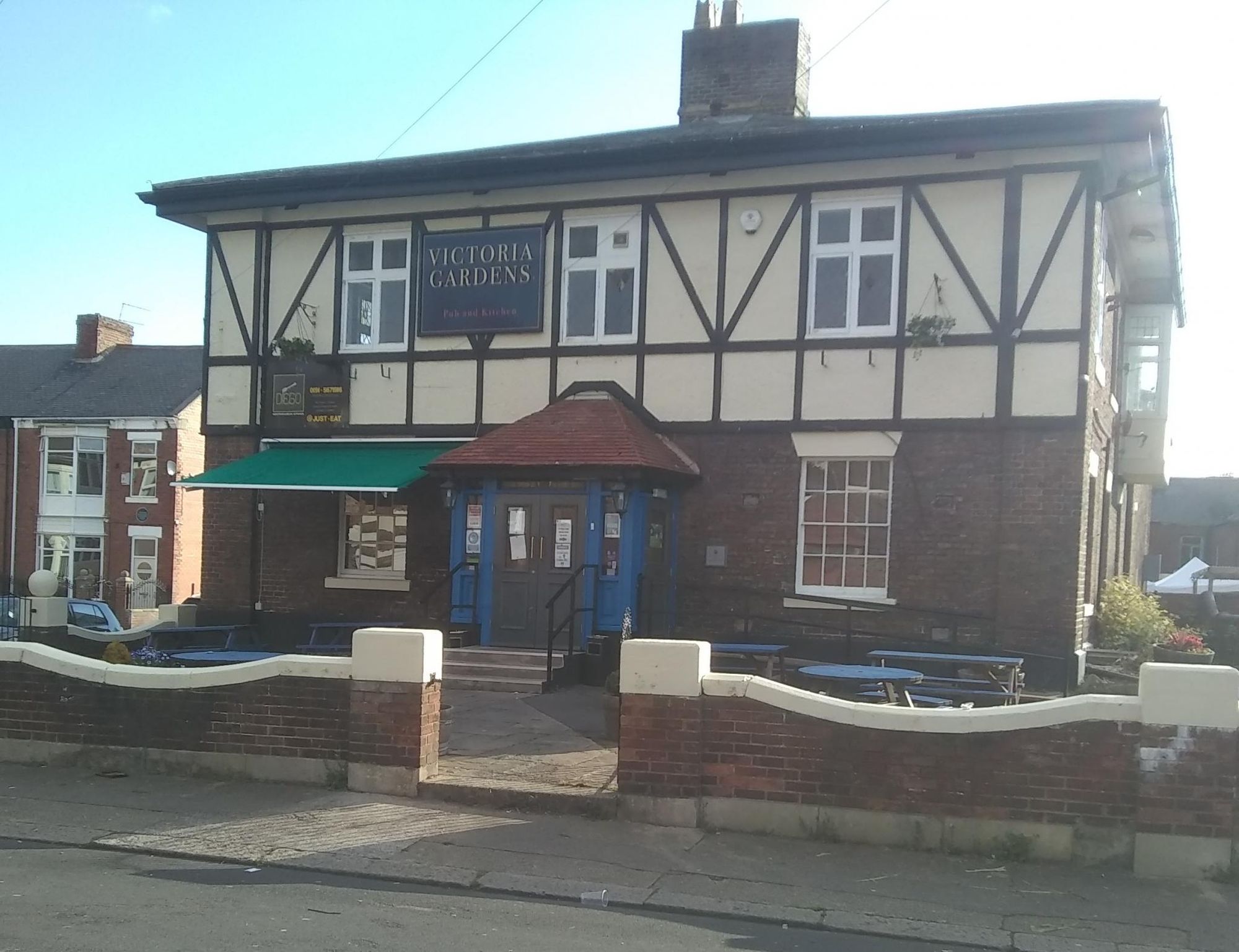 Victoria Gardens. (Pub, External, Key). Published on 02-05-2021