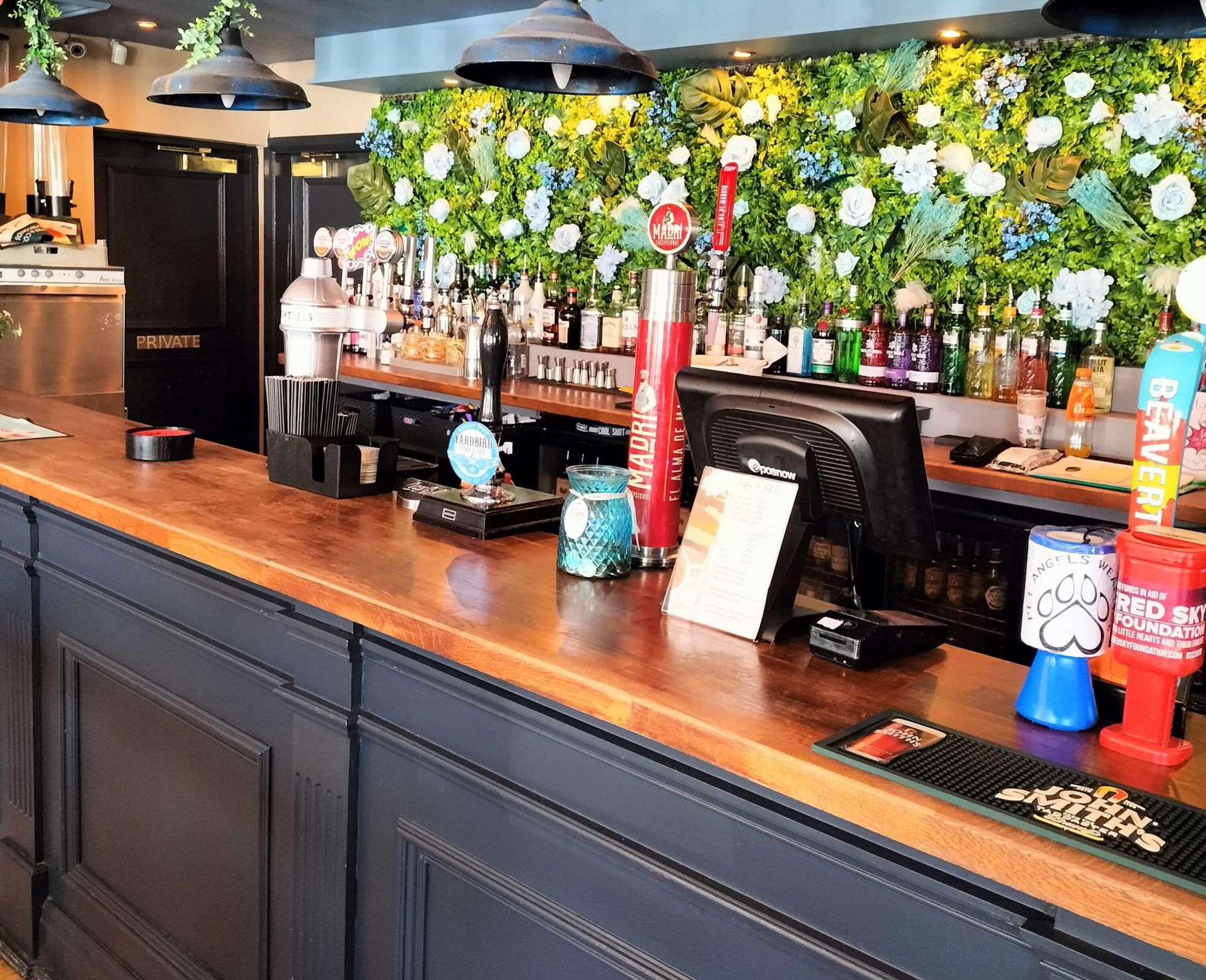 Wavendon. (Bar). Published on 26-06-2024